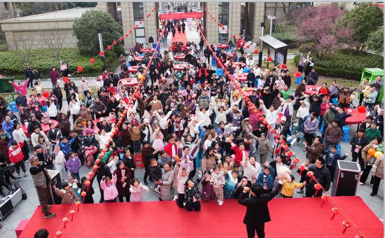 一場百家宴，“吃”出暖暖鄰里情！